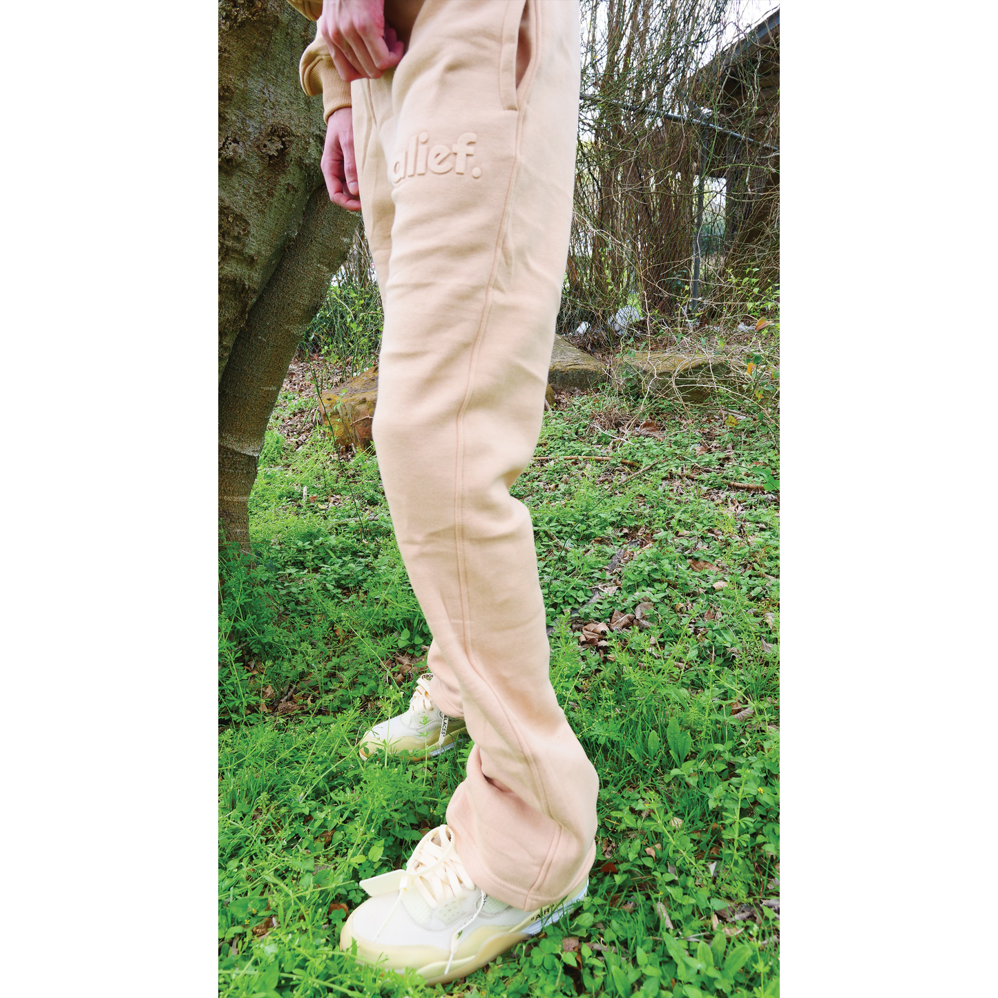 Alief Embossed Set - Tan