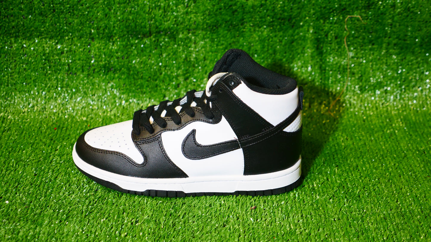 Nike Dunk High Pandas