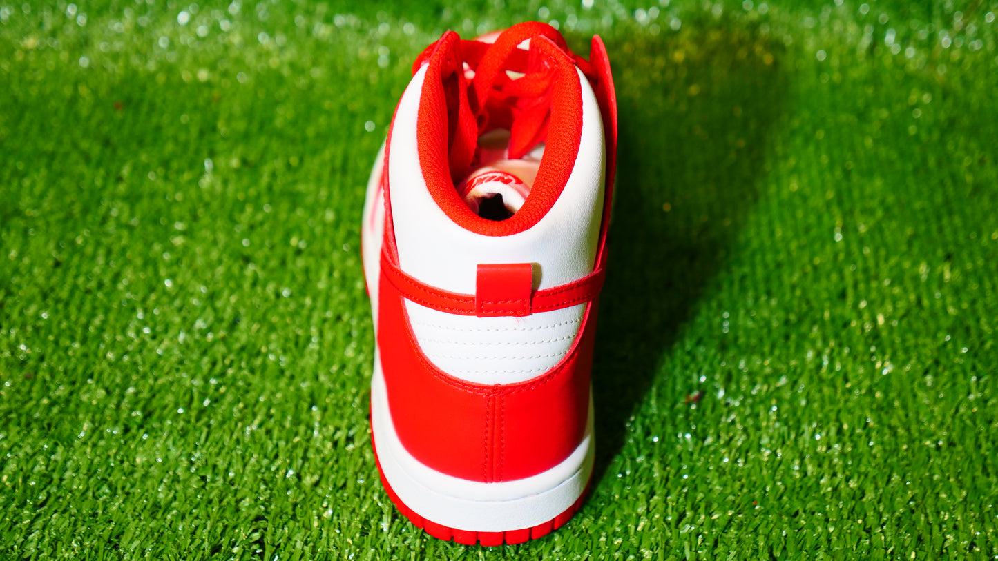 Nike Dunk High Championship White Red (GS)