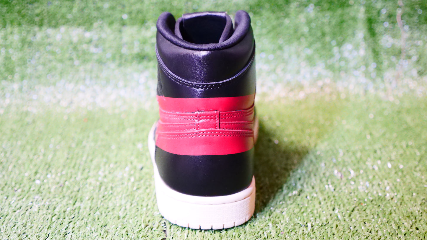 Jordan 1 Retro High OG Defiant