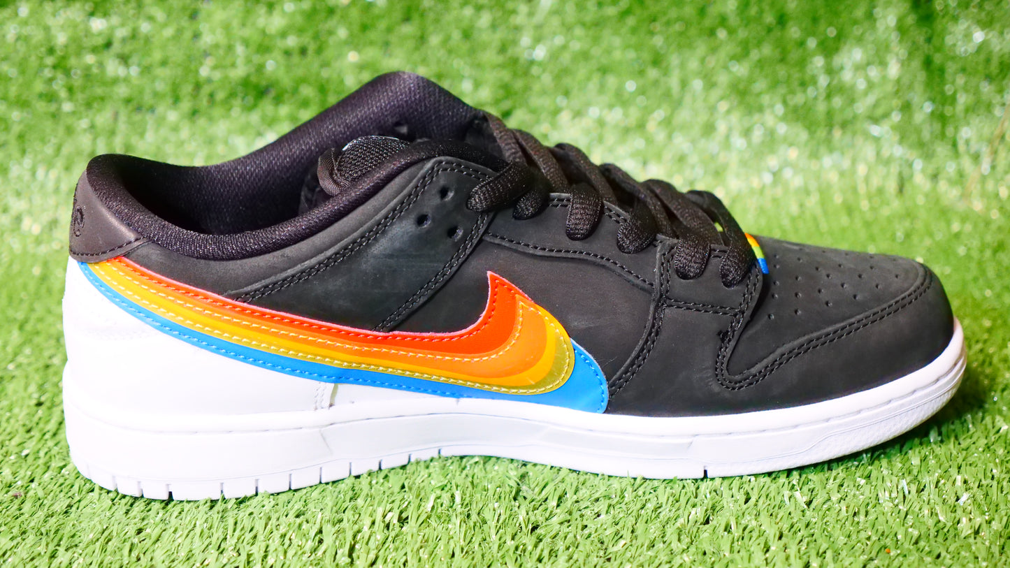 Nike SB Dunk Low Polaroid