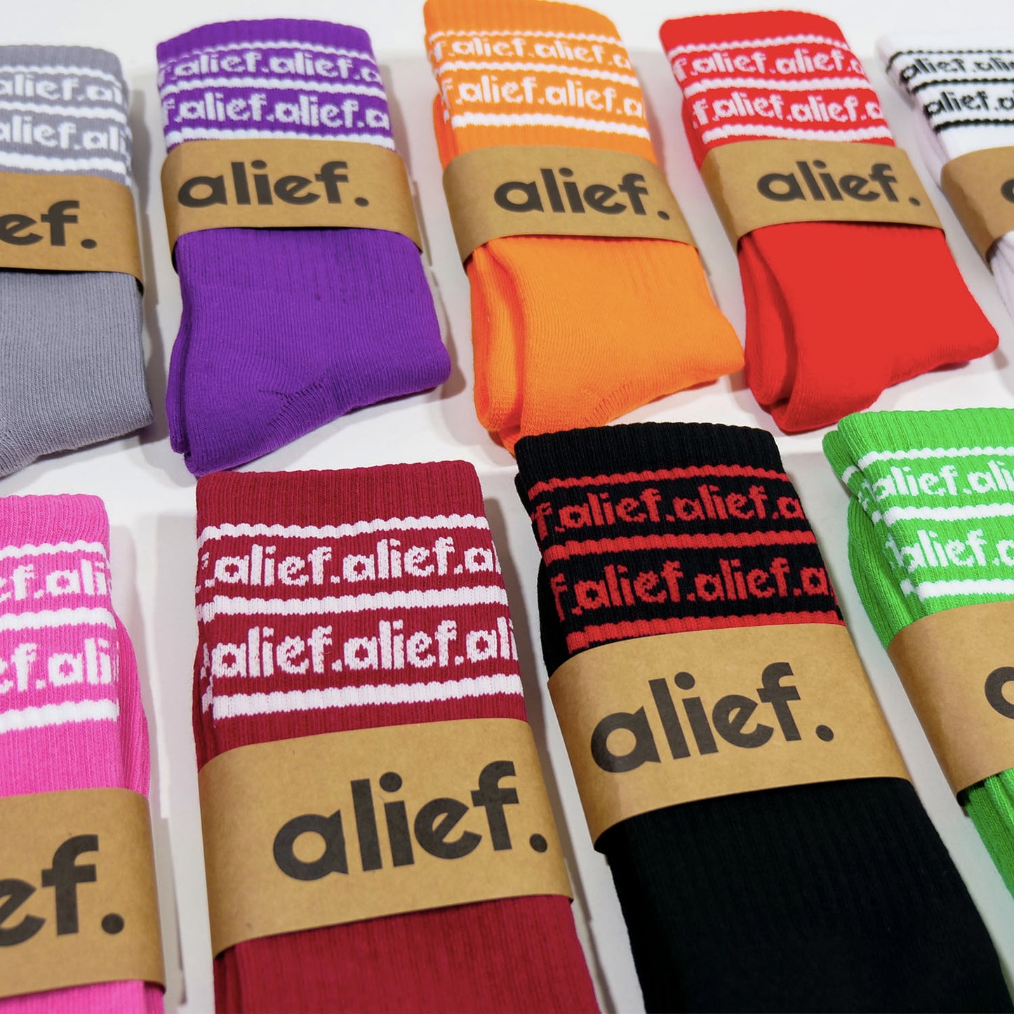 Bold Alief Socks - White