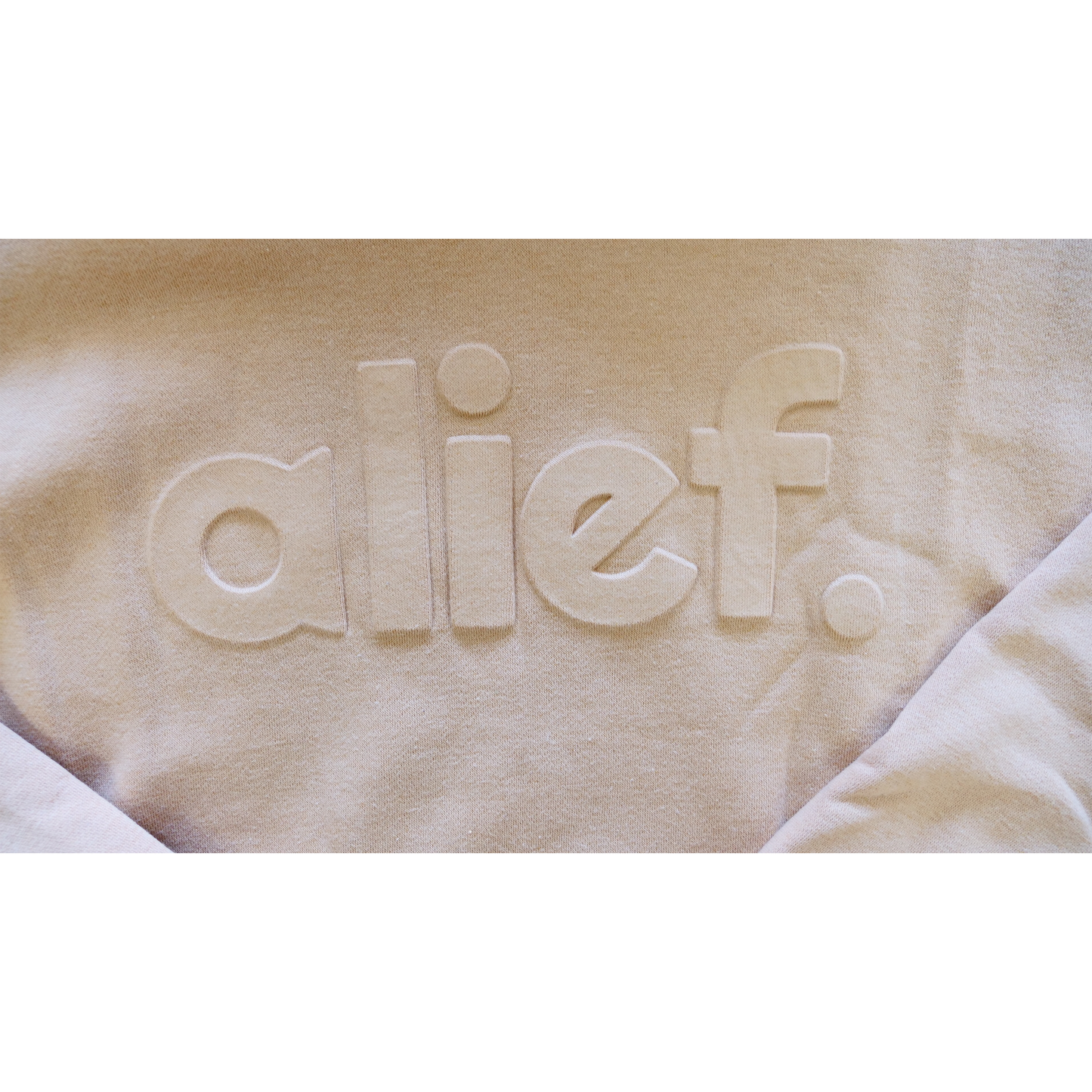 Alief Embossed Set - Tan