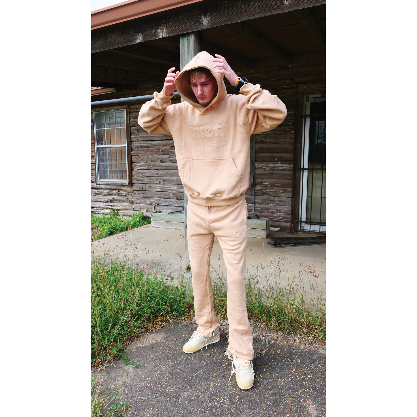 Alief Embossed Set - Tan