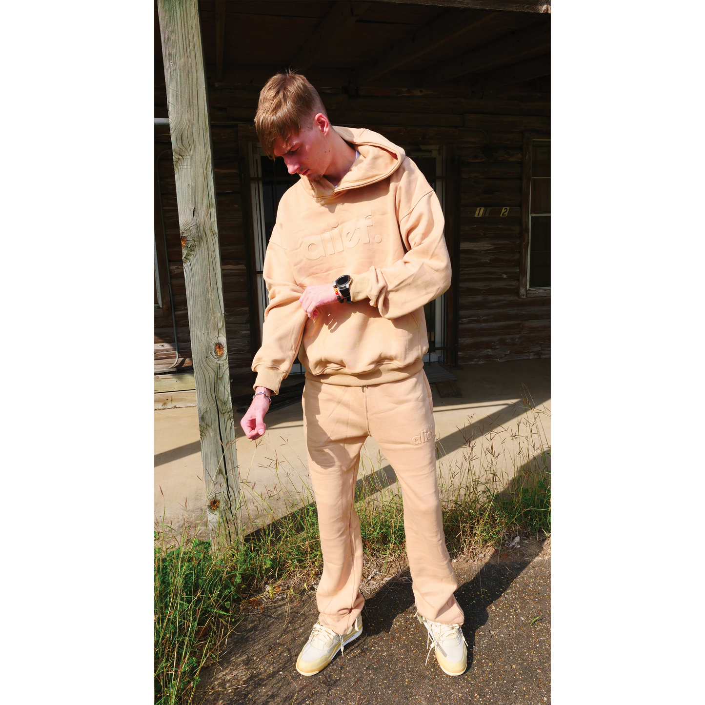 Alief Embossed Set - Tan